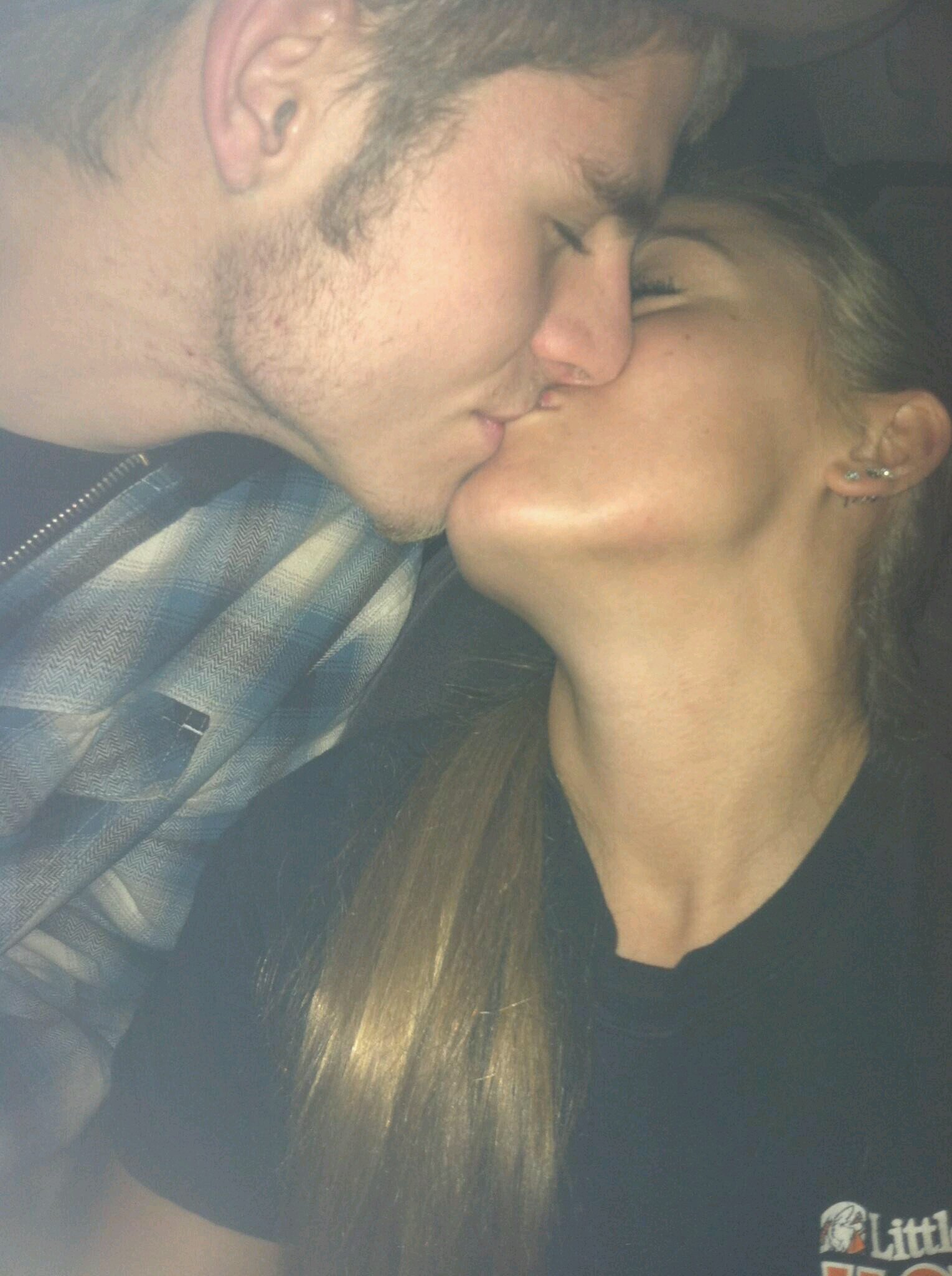 Logan_meyer22's profile picture. athletic, short, love hunting and fishing