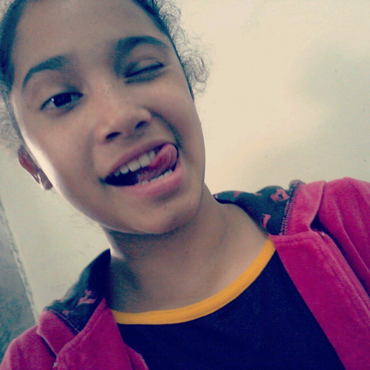smile and never give up