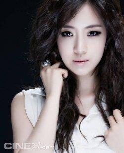 ~I AM A SIMPLE GIRL WHO WAN'S TO BE A GOOD PIANIST~     [ JUST FOLLOW ME AND I FOLLOW YOU BACK]      ♥ U GUYS