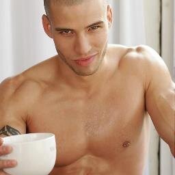 Yan_Zadorniy's profile picture. Женщины не любят лжи, они только пользуются ею.