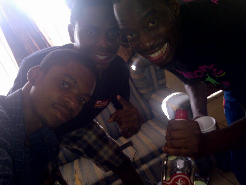 Mohawkbond's profile picture. Code:family