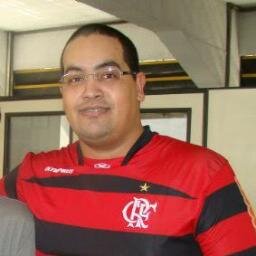 Acadêmico de Medicina - Campeão Internacional de Poker - Flamenguista