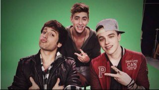 FC dedicado a Fly! Desde 08/11/2013
Dono: Pedro Maida