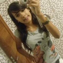 o meu jeito de ser αs vezes
incomodα os outros. .
mαs eu nαo ligo
sou o qê sou.
qem nαo estiver feliz qê se mαte (:P .