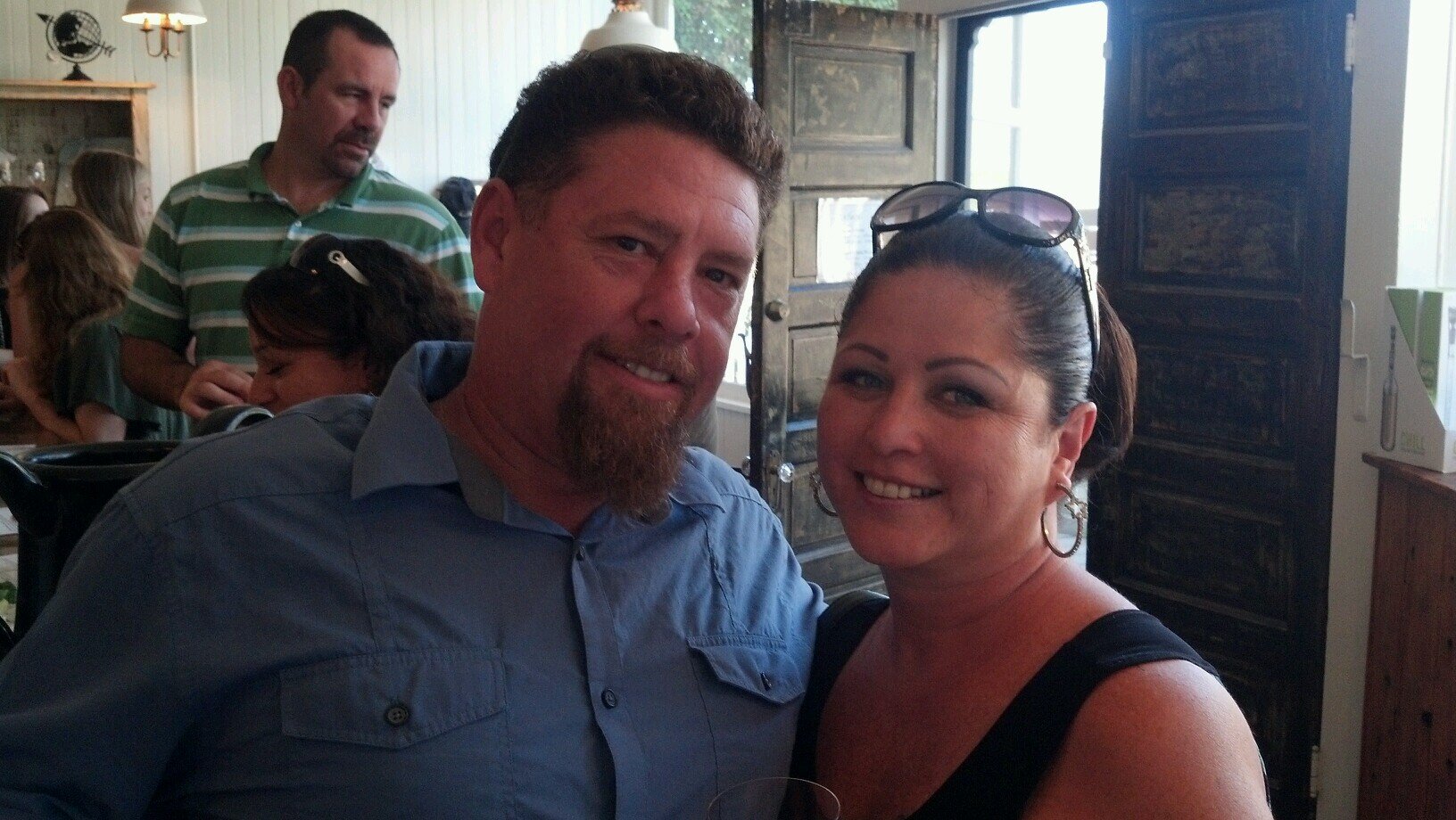 LuzCHeiser's profile picture. If you know me, you don't need a bio of me. God Bless.