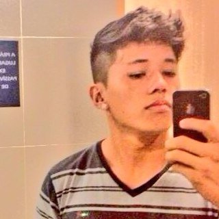 Amo a la gente que me odia, porque pasan todo el día pensando en mi