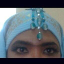 Ayeshafarook's profile picture. சவாலே சமாளி