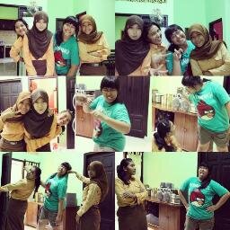 Hi there! we are AENJ delgavihan. always together whereever we are! @jihanmaulanni @andrnadel @Novianti_DH @egakzs