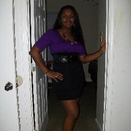 22, Working on my Bachelor's of Management & Accounting, Love Life every moment of it, the good and the bad! Follow me loves