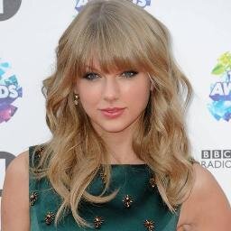 Hii I'm #SwitfLover :D I Love @Taylorswift13 sooo muccch :*