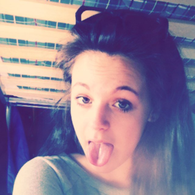 @TheVampsBand
@Harry_Styles
@ILoveTheVamps