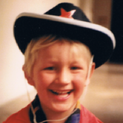 defaultwombat's profile picture. 
