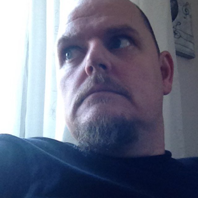 Gujon77Hotma's profile picture. 