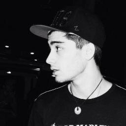 I just gave you a free follow so folllow @LeZaynGirl you can ask her for a follow back xo thank you.