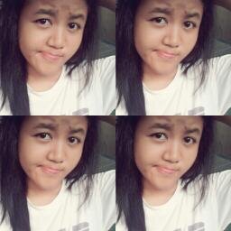 NIA APRIYANTI|19 APRIL1998|ARIES|SMAN 1 CIKARANG SELATAN|FOLLOW MY TWITTER GUYS..MENTION FOR FOLLBACK :)