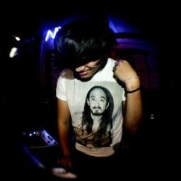 Supporting the awesome producer dude @Neloyliash ! Follow for infos, events and more! https://t.co/ucFn0EveD8