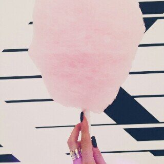 sooos0909's profile picture. الاهتمام الزائدفي بعض الاشخاص قد يفقدك قيمتك كما قيل،لا تضع احداً فوق قدره حتي لا يضعك دون قدرك♡سبحان الله العظيم سبحان الله وبحمده ♔♥حسابي جديد أبغ دعم ☹