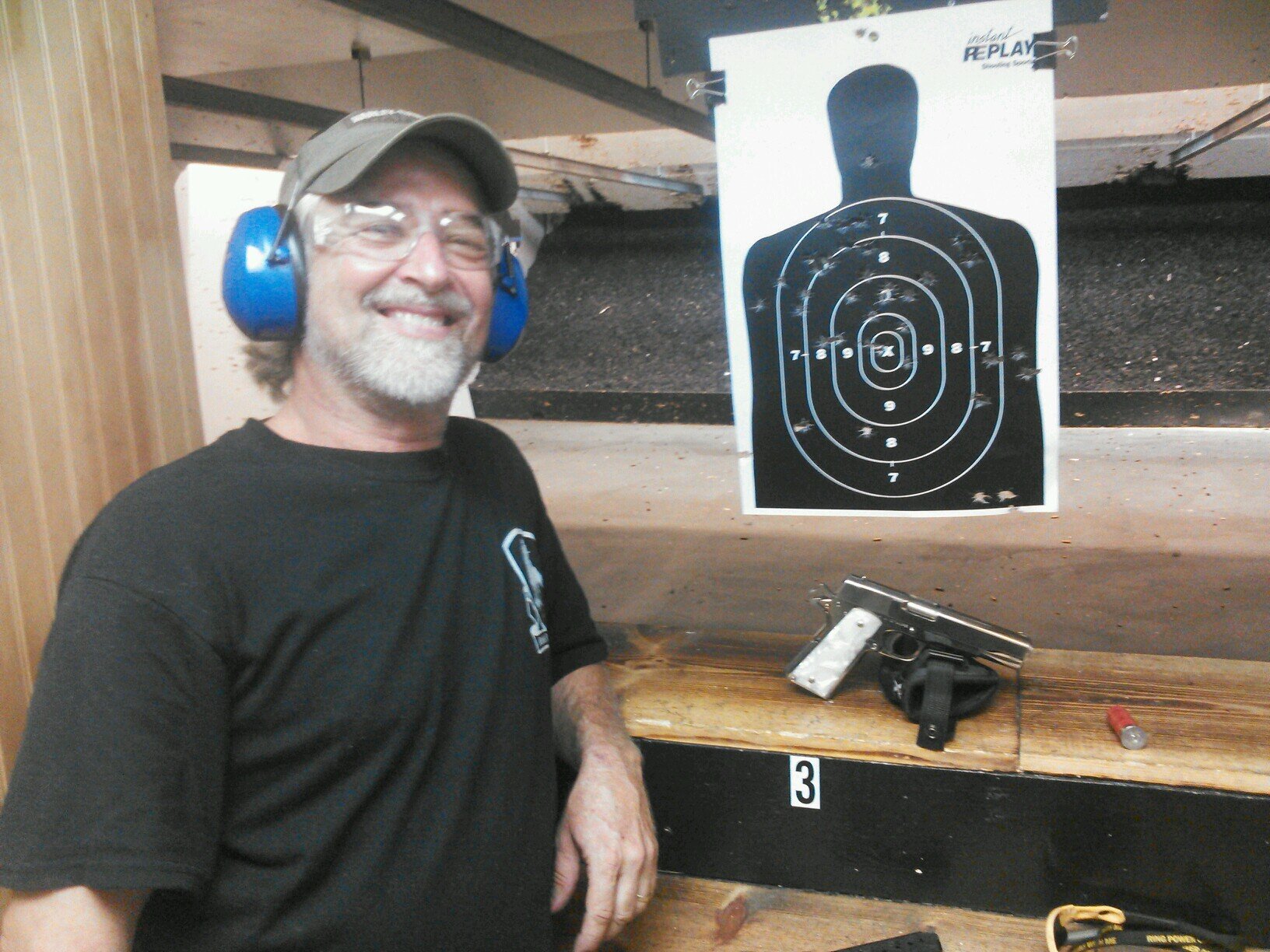 JdPantera5's profile picture. Easy going. Love water and water-sports.