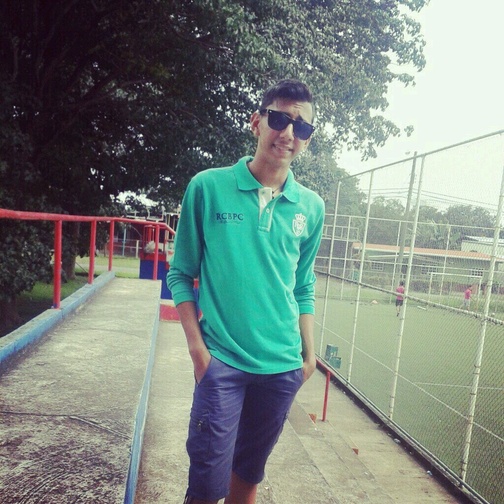 ricardiithho's profile picture. #hola me llamo Ricardo,tengo 16 años y me considero una persona amable y sosiable ,y si me sigues t seguire -