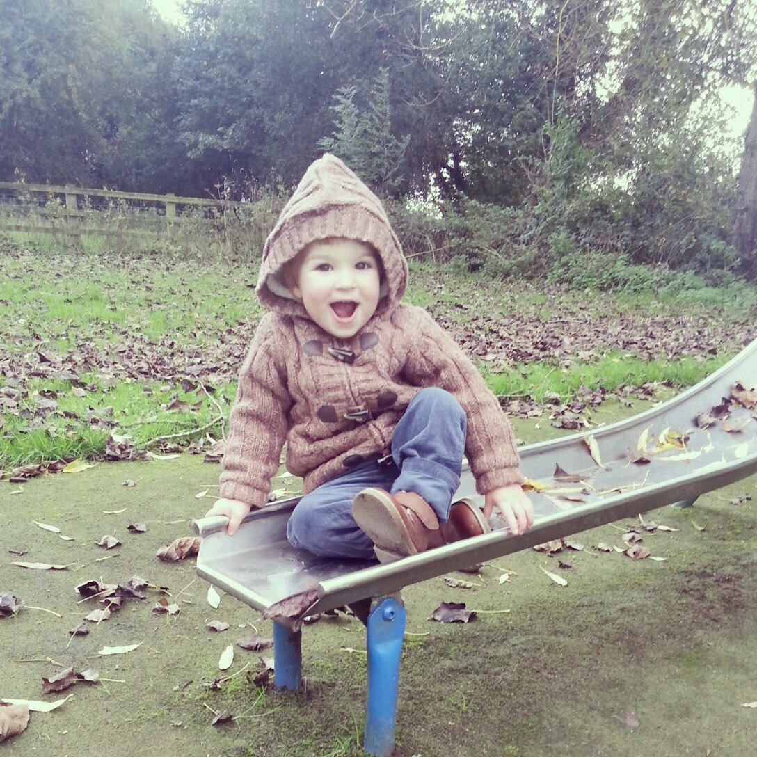 Mum, chicken breeder, bookkeeper, recipe collecter, craft obsessed.  I am somewhere, probably singing.