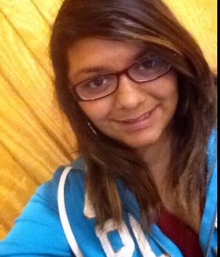 Hi my name is mercedes. Im a funny girl. Im nice once you get to no me. Follow me and ill follow back ;) yolo