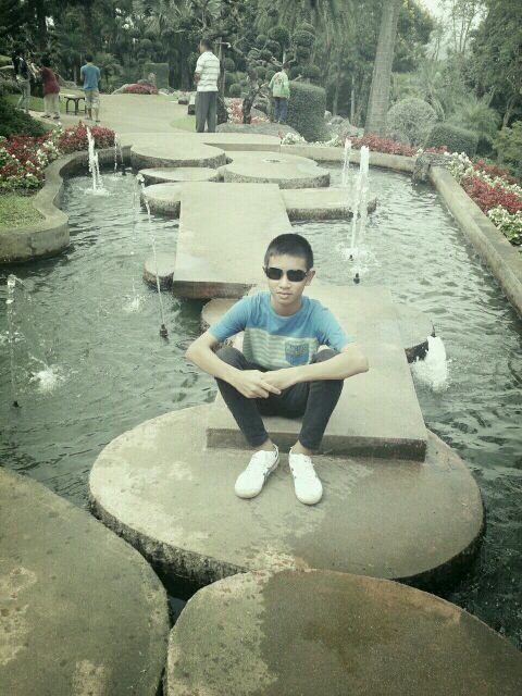 www.ไม่บอก.com