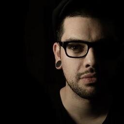 Musician/Cocktail Bartender/Guitar Tech
http://t.co/EFZRtLHPQV