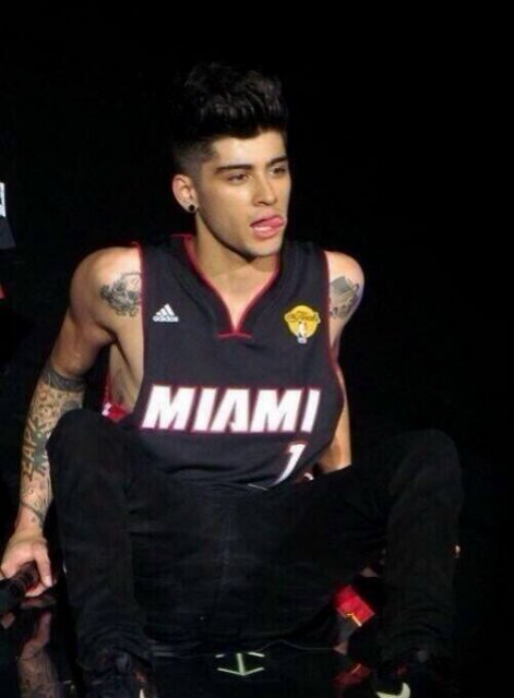 this is @ad0rablemalik's saved account follow me there