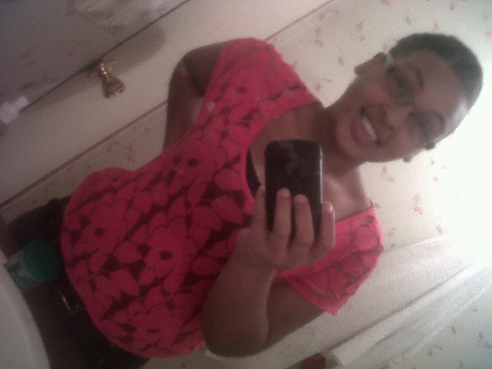 foe family over everything even money money knt buy my life. love my son Jr and his bighead mother my soulmate!
