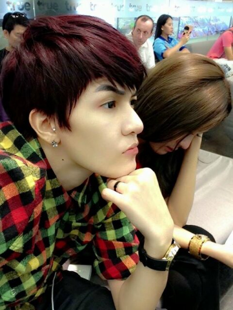 YURI #GxGUtd