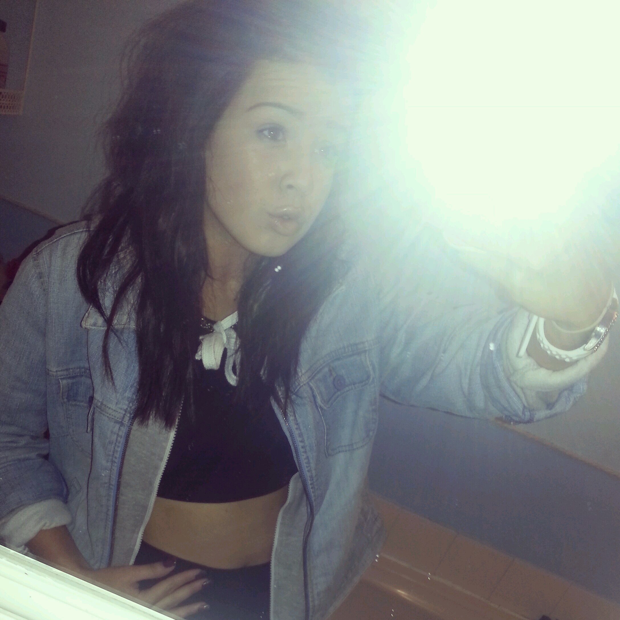 lol a luv mi life& mi boyf. woo shits&giggles, Barnsley pal