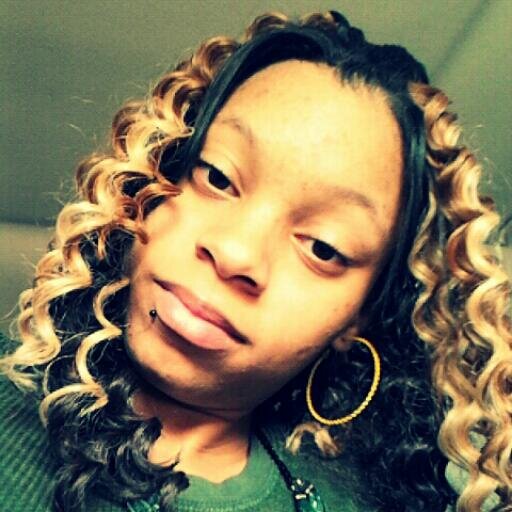 I dont beef with these bitches, i just keep it brief with these bitches, if u gone lurk y not jus follow me!!!