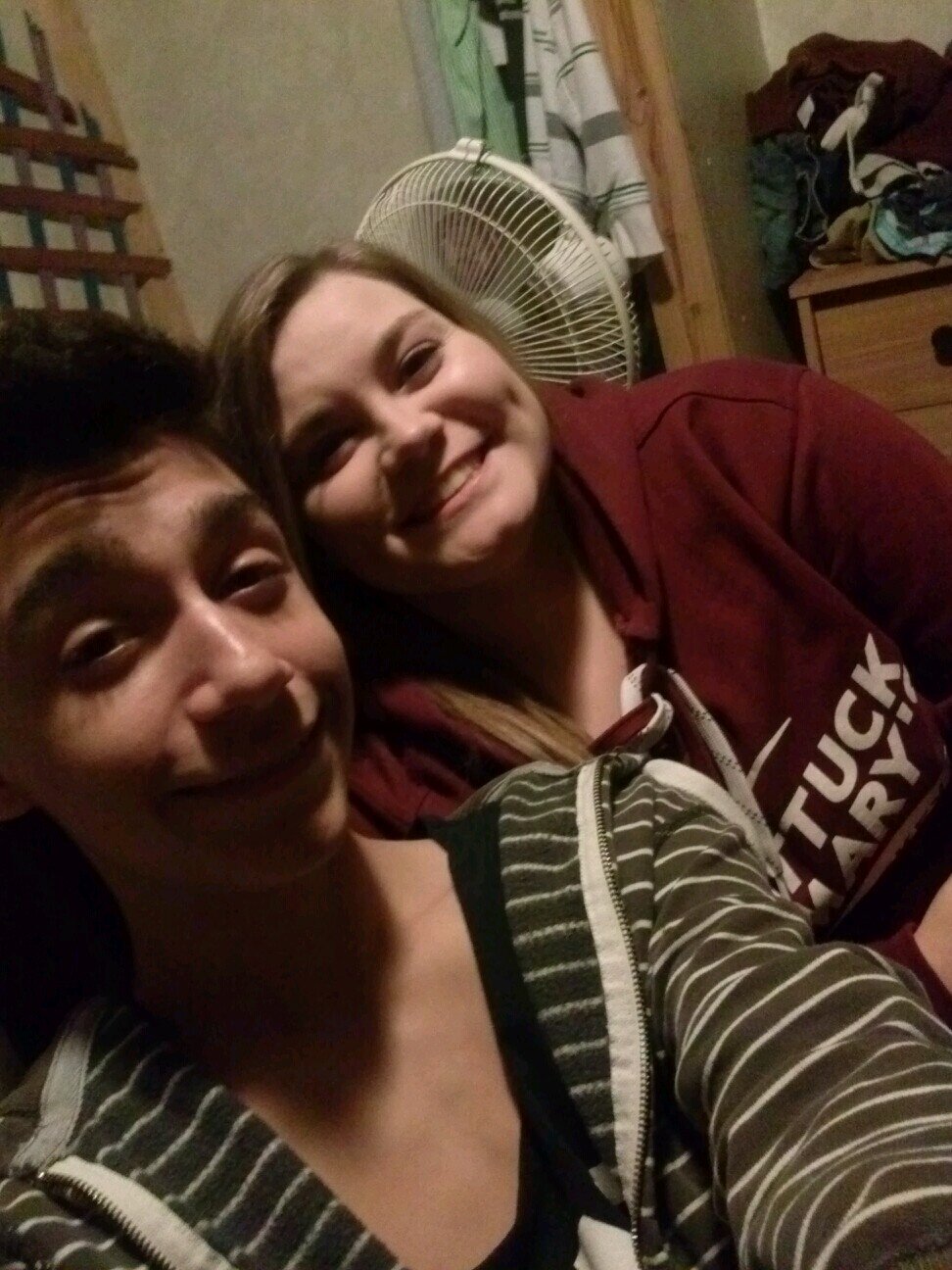 SnowglobeRaps's profile picture. 