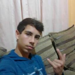 Rock N' Roll
Iron Maiden, Bullet, A7X, AC/DC, Skillet, BVB, Metallica, RHCP, Demon Hunter, Scorpions, 

Brother: @1RockeiroAlone