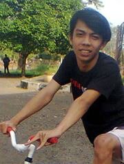 Tak selalu yg berkilau itu indah  :)