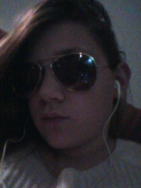 i love my friends  !!!!!!!!!!                i am crazy