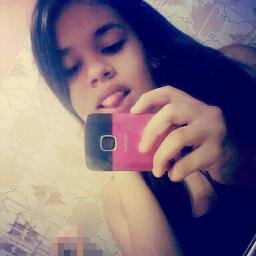 Nanda/13 anos/Belieber/Flamenguista/Irritante/Chata/Feia/ Amiga  k