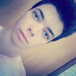 https://t.co/OBidHKzt9i - ㅤㅤ
 ㅤㅤEntre no meu mundo e saberá o que é viver.