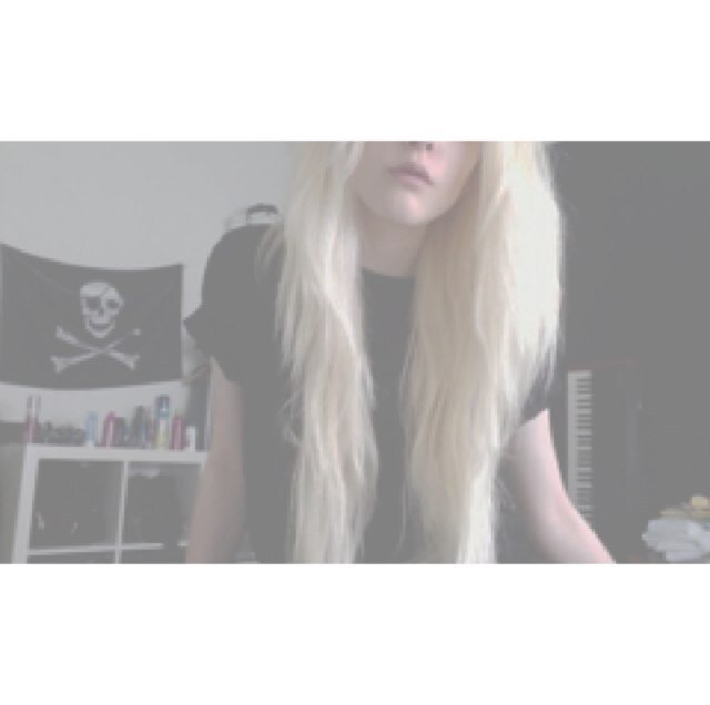 @colournxrry
