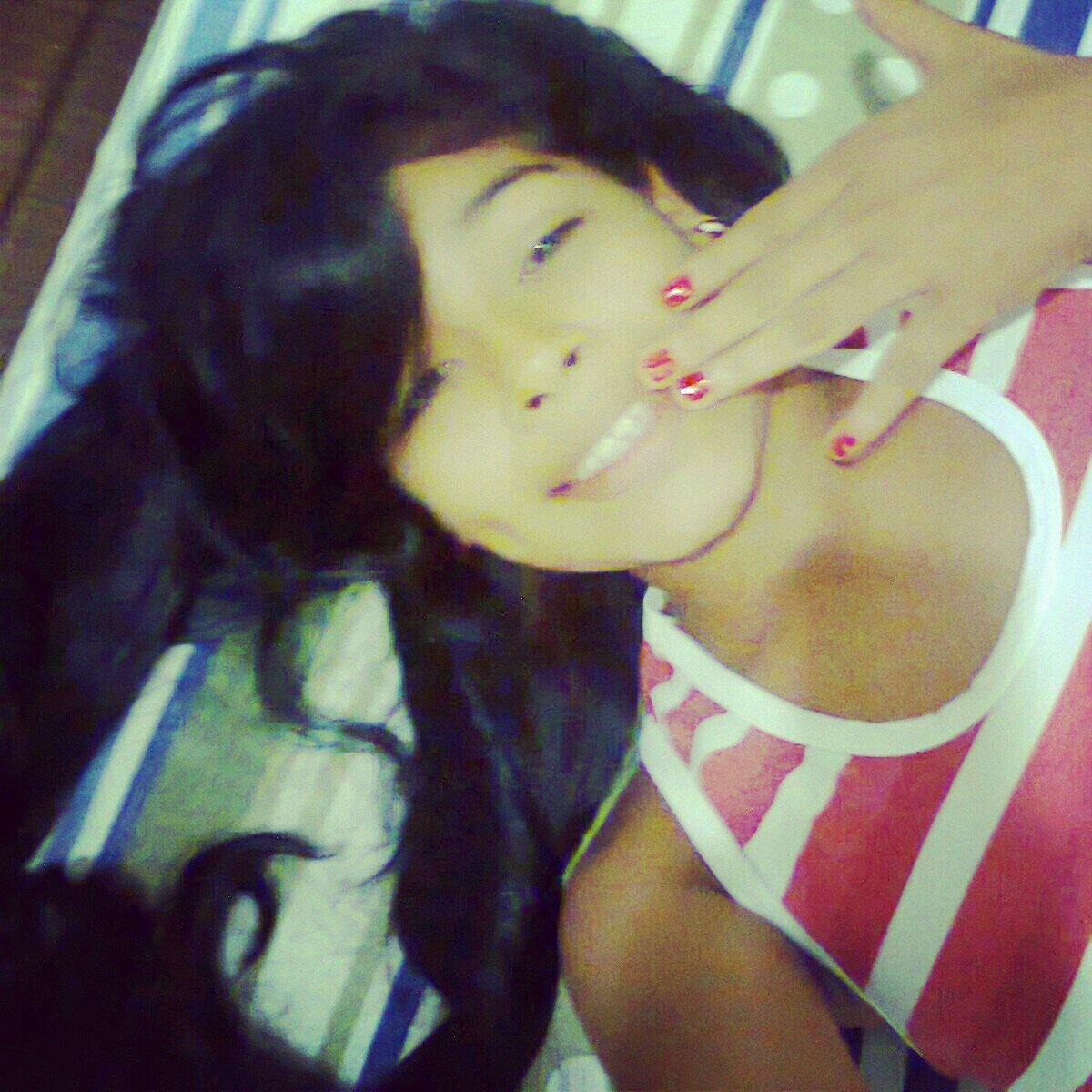 Seguir lá no instagram: Yasmim_keveny :3  Adc ou segue no fb: Yasmim keveny :* :*