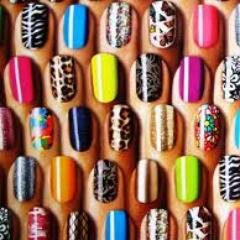 Si te gusta pintarte las uñas, hacerte dibujos FACILES y DIFICILES, tutoriales con fotos de como hacertelos PROXIMAMENTE: http://t.co/B0YLw2MKFO