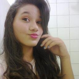 Aaaaaah :v   ,  Prazer esposa do hazza :* . Poisé apenas sou aquela garota que ama , quem , quem ? aah One Direction , o JB , o Austin ,Fly , P9 , E3 *-----* ♡
