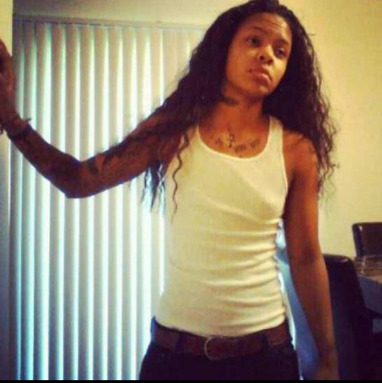 Ch1town freak stud I am #Teamsingle and looking for #teamlesbian