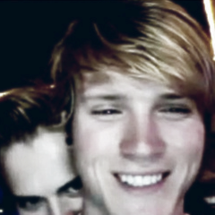 dougieinutil's profile picture. 