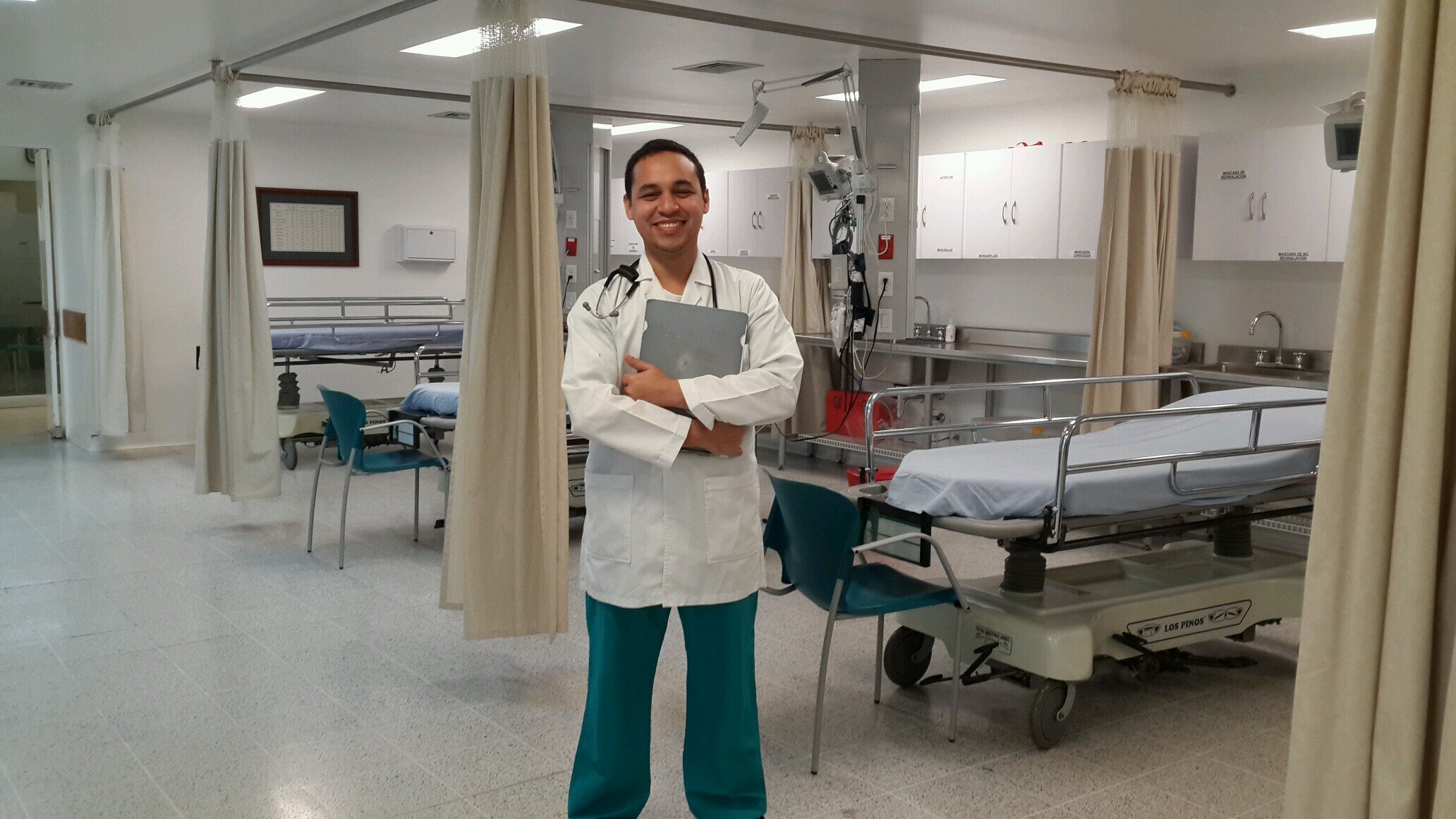 Esposo, papá, docente y Pediatra
#orgullosoUdeA
Instagram: @dospediatras
MSc educación en Salud