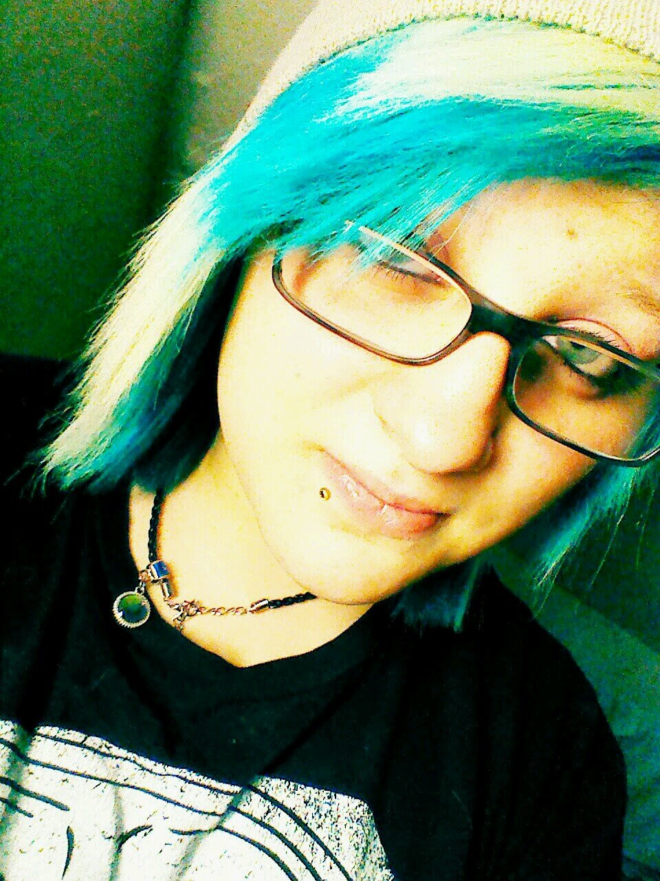 Virginia_zzTaya's profile picture. singer song writer follow for a follow back