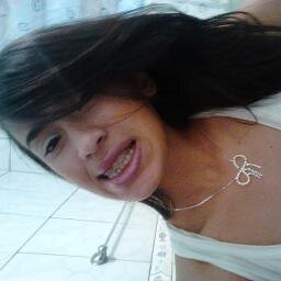 (Tee αmoo simplesmente porque te αmo, e sentimento não se explicα, só se sente!{♥}  @rodriggo_19