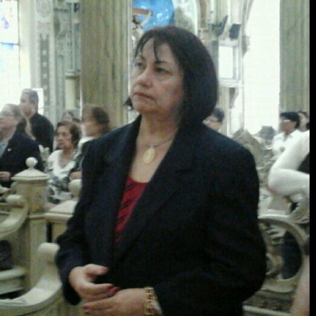 Vicerrectora Administrativa de la Universidad del Zulia con principios y valores humanos.  Doctora Honoris Causa de LUZ.