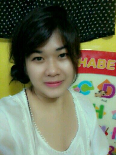 Lov is nt about finding the ryt prson,bt creating a right relationship.It's nt about how much love you have in the bgining bt how mch lov you build til the end.