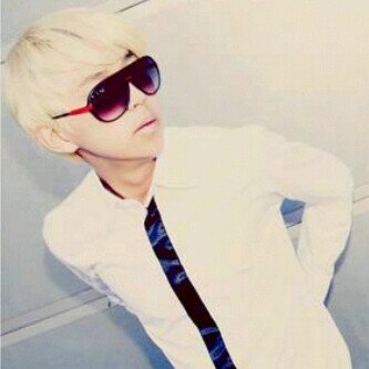 แม่บอกว่าผมต้องแต่งงานกับคนนี้เท่านั้น : ♡ @kd_troidd .____.